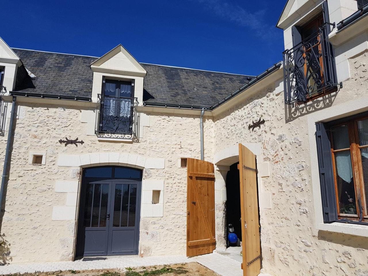 Hôtel Le clos de la Briollerie à Tauxigny Extérieur photo